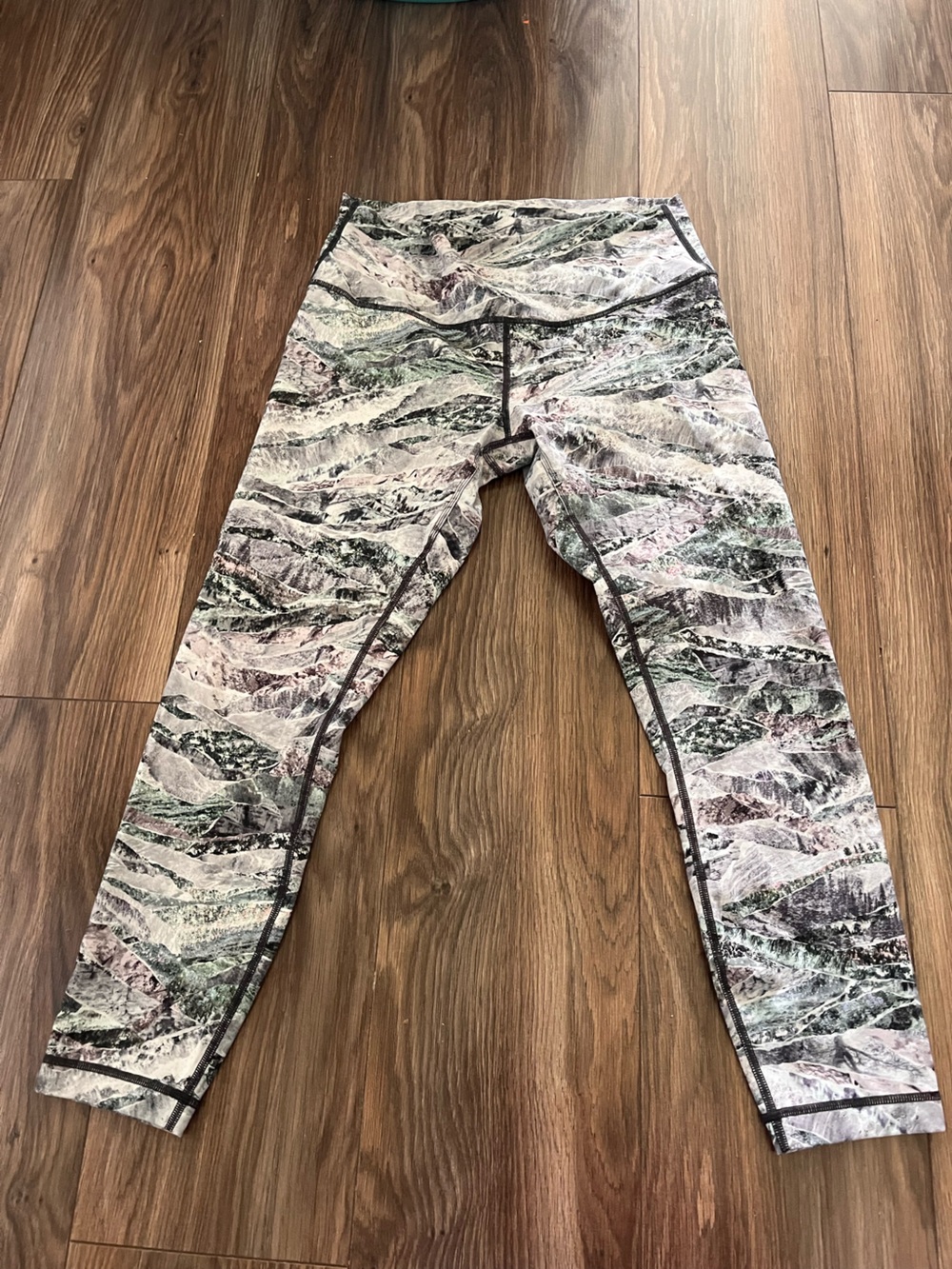 lululemon athletica Patterned Green Gray Leggings